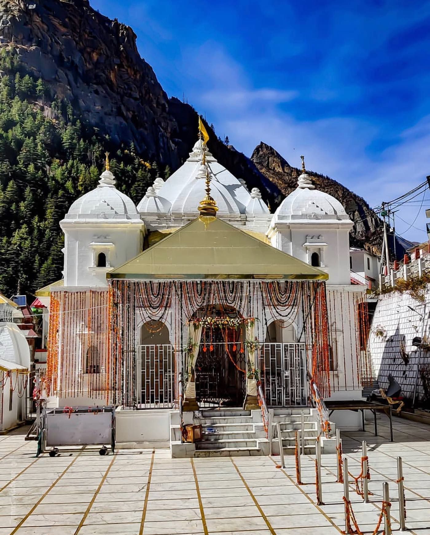 Chardham Yatra Helicopter Booking Price 2023 @185K
