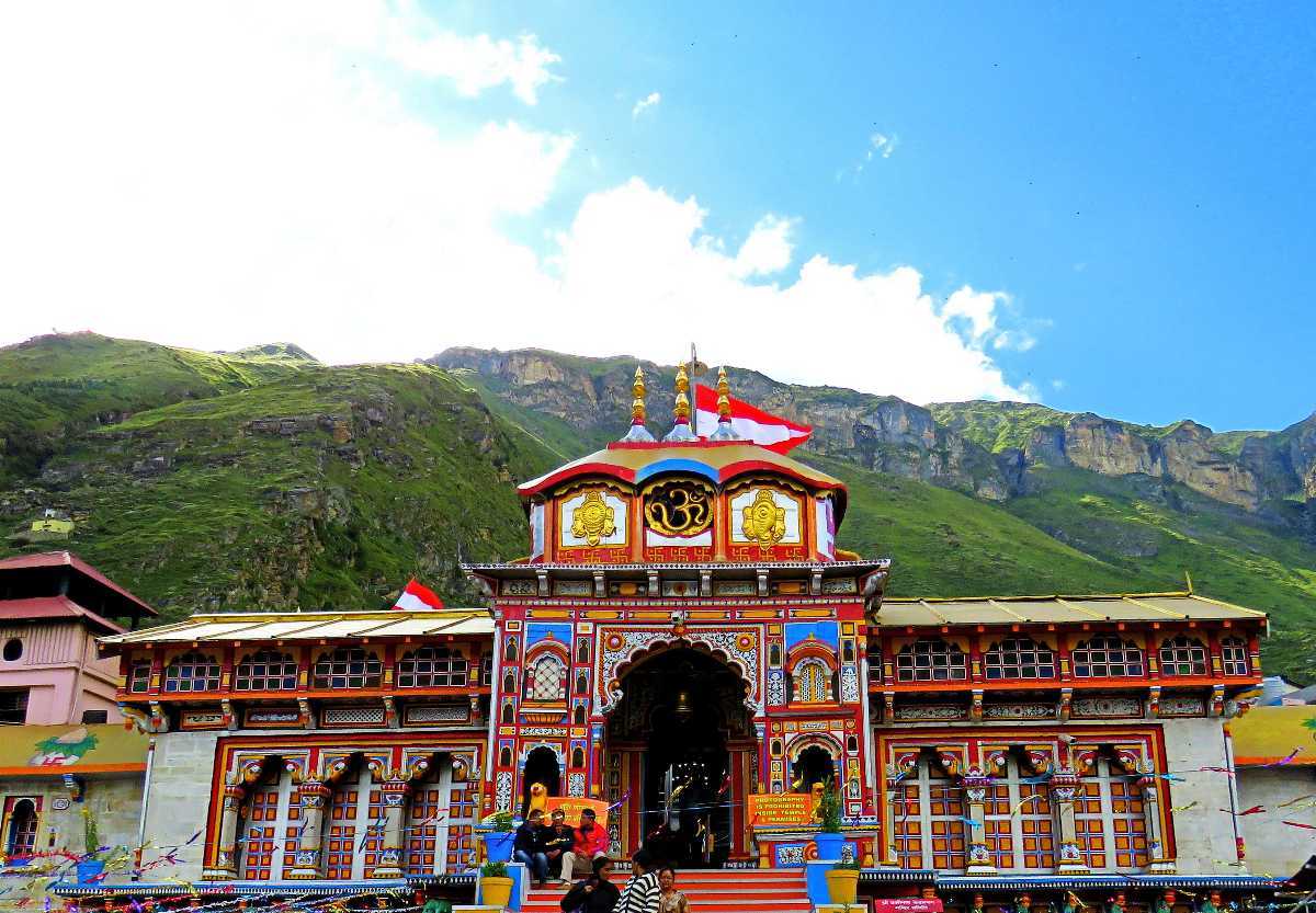 Chardham Yatra Helicopter Booking Price 2023 @185K